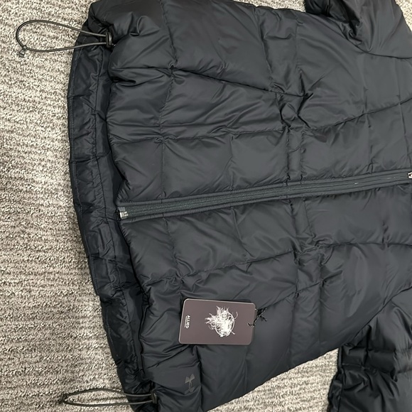 Under Armour Women’s 600 fill down Transition Jacket Short - Picture 7 of 10